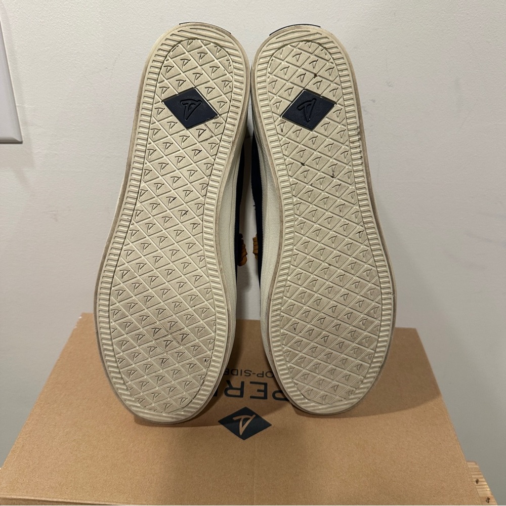 Sperry Women's Navy Sneakers with Brown Laces 8.5 - Picture 6 of 9